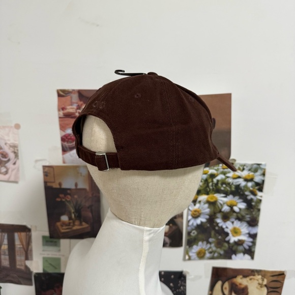ALO Yoga Chocolate Brown Hat - Picture 2 of 4